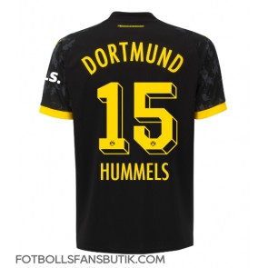 Borussia Dortmund Mats Hummels #15 Replika Bortatröja 2023-24 Kortärmad